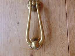 Edwardian Door Knocker D572 0919 Antique Door Knockersantique Door Knockers Dealers of nautical antiques and collectibles, marine art, lamps, lighting, ship salvage and hardware, skipjack sells quality nautical furniture and furnishings, marine instruments.