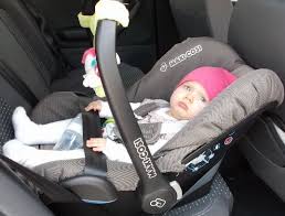 Es kommt der zeitpunkt, an dem die kinder dem rückwärtsfahren entwachsen sind. Reboarder Kindersitze Info Tests Empfehlungen Schweiz