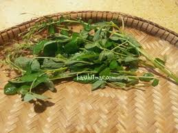 Masukkan potongan ayam, kemudian aduk hingga berubah warna. Khasiat Sayur Maman Kasih Ilmar
