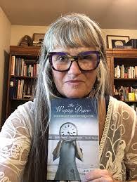 Kelly Watt's Instagram, Twitter & Facebook