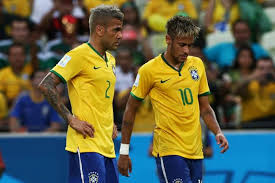 Fiche de la sélection de football brésil u16 : Copa America Neymar Loses The Brazilian Captain Advantage Of Dani Alves Foot
