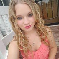 Alyssa Michalski's Instagram, Twitter & Facebook