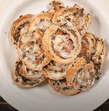 30 Easy Things To Bake In Under An Hour That Ll Make You Look Like An Expert Pastry Chef Easy Baking Fast Baking Recipe Pinwheel Recipes