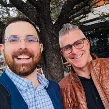 Travis Kidder's Instagram, Twitter & Facebook