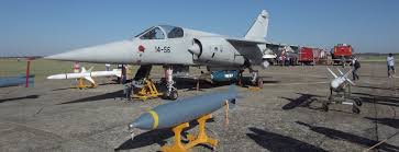 Fuerzas armadas de españa militares españoles historia militar aviones de combate tigres tablero humor militar arte de nariz aviones militares. Still In Service By Alan The Leopard On Deviantart