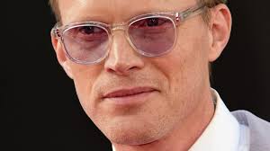 Paul bettany makes his first star wars appearance as dyrden. Paul Bettany Wraps Filming On Han Solo Movie