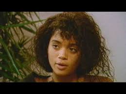 Binge-Watching 'A Different World': 17 Things You Totally Forgot About This  Guilt-Free 'Cosby Sho…