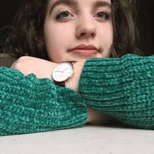 Eva Winters (@WintersJessie)