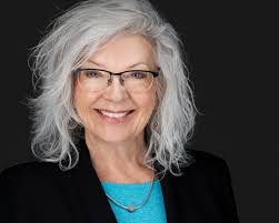 Terri Boles's Instagram, Twitter & Facebook