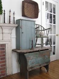 Farmhouse Primitive Decor Ideas With Aqua Blues Primitive Decorating Country Primitive Decorating Primitive Living Room
