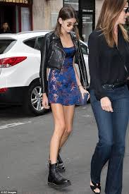 Kaia Gerber Paris September 25 2017 Star Style Kaia Gerber Style Fashion Inspo Outfits Fashion