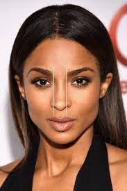 Alla Kazak's Instagram, Twitter & Facebook