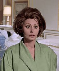 Legenda a cinematografiei mondiale, sophia loren vine pentru prima data in romania, ca invitat special al festivalului international de film. 1967 Sophia Loren A Countess From Hong Kong Gif On Gifer By Faull
