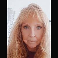 Stacey Upton's Instagram, Twitter & Facebook