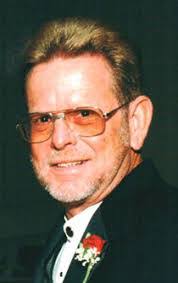 Earl Goodin's Instagram, Twitter & Facebook