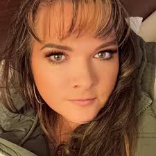 For anyone wondering the photos of most FLT's are grouped together if you  go to lacklandphotos.com and scroll all the way down it'll show you which  ones are grouped together