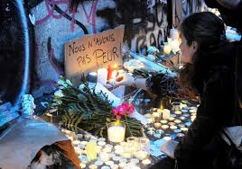 Fluctuat nec mergitur en streaming. 13 Novembre Fluctuat Nec Mergitur L Interview Des Freres Naudet Sur Les Coulisses Du Docu Choc Elle