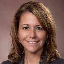 Holly Giroux's Instagram, Twitter & Facebook