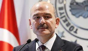 İçi̇şleri̇ bakanı süleyman soylu, sivas'ta yaşayan şehit piyade er ahmet turan kargavuş'un annesi nedime kargavuş ile telefon görüşmesi yaparak, anneler günü'nü kutladı. Turkish Interior Minister S Rejected Resignation Hints At Deepened Rifts Arab News