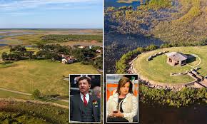 (premier league, english football (soccer)) and majority owner of the denver nuggets (nba), colorado avalanche (nhl), and colorado rapids (major league soccer). Nfl Los Angeles Rams Owner Stan Kroenke Buys Waggoner Ranch Daily Mail Online