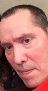 Jeffrey Burger's Instagram, Twitter & Facebook