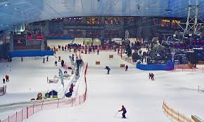 This is my favourite mall in dubai, esay access , easy shoping and ofcourse they have excellent customer service. Ski Dubai One Of The World S Largest Indoor Ski Resorts In Dubai