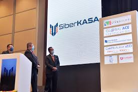 Dia pun tidak mengharapkan indonesia kembali turun ke peringkat dua pasca peristiwa tersebut. Galeri Foto Album Pelancaran Program Pemerkasaan Keselamatan Siber Siberkasa Dan Galeri Cybersafe L I V E Di Cybersecurity Malaysia Cyberjaya Pada 23 Mac 2021 Image Pelancaran Program Pemerkasaan Keselamatan Siber Siberkasa Dan