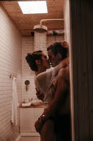 Love Shower Showerlove Showerthoughts Lovestory Couple Lovestory Couplegoals Kiss Couples Love Story Couple Goals