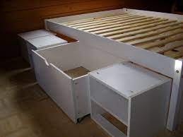 Eine gute alternative zum kauf eines fertigen bettes kann es sein, sich die schlafstätte einfach selbst zu bauen. D Dcim100dicamdsci0246 Jpg In 2021 Bett Selber Bauen Diy Plattform Bett Diy Mobel Schlafzimmer