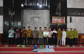 Maybe you would like to learn more about one of these? Wali Kota Buka Pelatihan Bersih Bersih Masjid Bagi Marbot Se Jakarta Timur