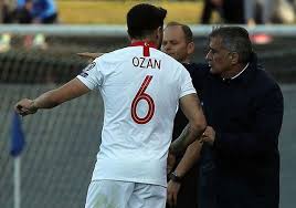 Maybe you would like to learn more about one of these? Senol Gunes Ten Ozan Tufan A Milli Takimin Kaptani Olacaksin Hur Haber