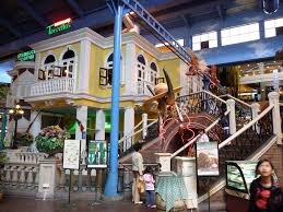 The continuous enhancements since 1971 have enabled resorts world genting to be the premier holiday destination in the region while ensuring that the natural beauty of its. First World Genting Highlands 2008 03 Mapio Net
