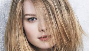 Faites glisser l'élastique le long de vos cheveux. Belles Coupes De Cheveux Degradees Marie Claire