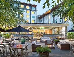 Acacia Restaurant And Garden Bar Tucked Behind Ascot Lane This Intimate Dining Space Is Perfect For Alfresco Dining Break Out Of The Office And Dine With Frien