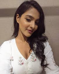 Shruti krishnan (@_shrutikrishnan_) • Instagram photos and videos