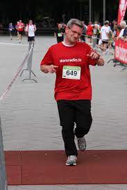 Dominikus schwaderlapp (*1967 in selters im westerwald) ist seit 2012 weihbischof in köln. Auf Flotten Sohlen Dr Dominik Schwaderlapp Generalvikar Von Koln