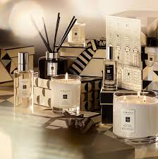Three jo malone london travel candles, to uplift or unwind, sized to fit in your case. Jo Malone Memorable Gifts Milled