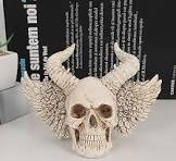 Amazon.com: Cool Skull Statues,Resin Skull Desktop Ornament | Resin Halloween Skeleton Figurine with Horns for Table Centerpieces : Home & Kitchen