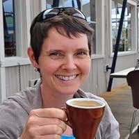 knitting stories by Sylvia Olsen