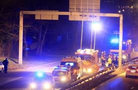 Vous devez toujours avoir à l'esprit trois actions à accomplir en cas d'accident : Moselle Un Accident De La Route Fait Un Mort A Metz Le Quotidien