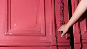 The turning of the handle retracts the latch by pulling on the spring and compressing it. If It Doesn T Open It S Not Your Door Huffpost Canada British Columbia
