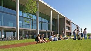 Very accessible course by car via a66 / a5 / a661 and l3004. Goethe Universitat Campus Riedberg Physik Mapio Net