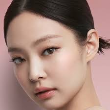 LENS NỘI ĐỊA HÀN WINSOME BROWN