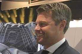 Chris Lindner's Instagram, Twitter & Facebook