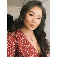 Fey Saelee's Instagram, Twitter & Facebook