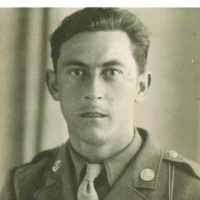 James Robert Combs (1920–1986)