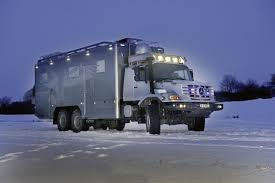 Peek Inside A Rolling Mongolian Xanadu Expedition Vehicle Mercedes Benz Trucks Mercedes