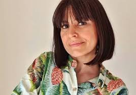 A locutora de rádio continua a manter uma postura otimista perante a luta contra o cancro da mama que está a travar desde o final de 2020. Os Quatro Meses De Luta De Joana Cruz Contra O Cancro Da Mama Flashes Flash
