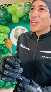 Feliz con mi afro!! 😁 . . . #zumbambico #afro #crespo #cabellorizado  #caleño