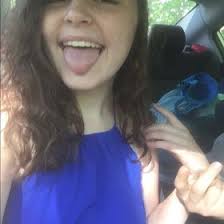 Desiree Burris (dessieburris)